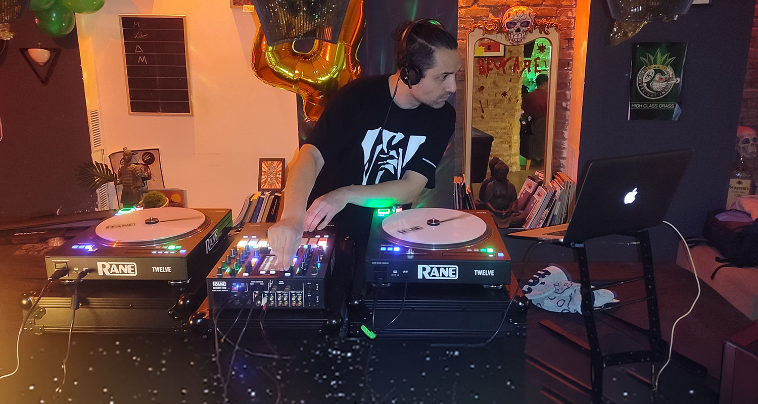 DJ SESSION